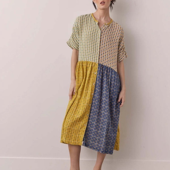 Amente Dresses & Skirts - Amente's 100% cotton contrast midi dress